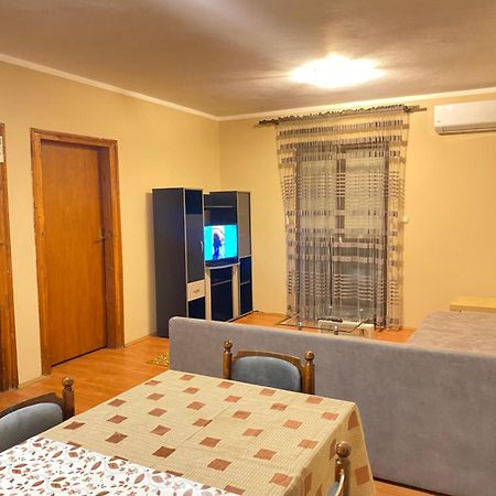 Guest House Vukovic Podgorica Esterno foto